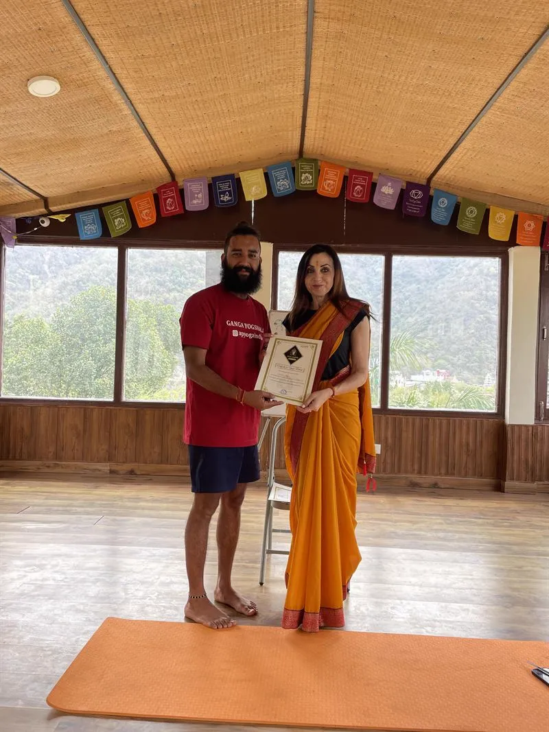Personalized guidance in online yoga class